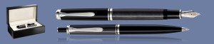 ZESTAW PIÓRO WIECZNE + DŁUGOPIS PELIKAN SOUVERAN M/K405 CZARNO-SZARO-SREBRNE + WOOD BOX BLACK | STALÓWKA F