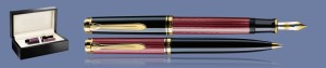 ZESTAW PIÓRO WIECZNE + DŁUGOPIS PELIKAN SOUVERAN K/M600 CZARNO-CZERWONE + WOOD BOX BLACK | STALÓWKA F